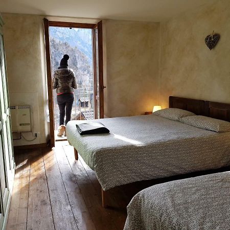 Casa Del Cirillo Apartment Ornica ภายนอก รูปภาพ