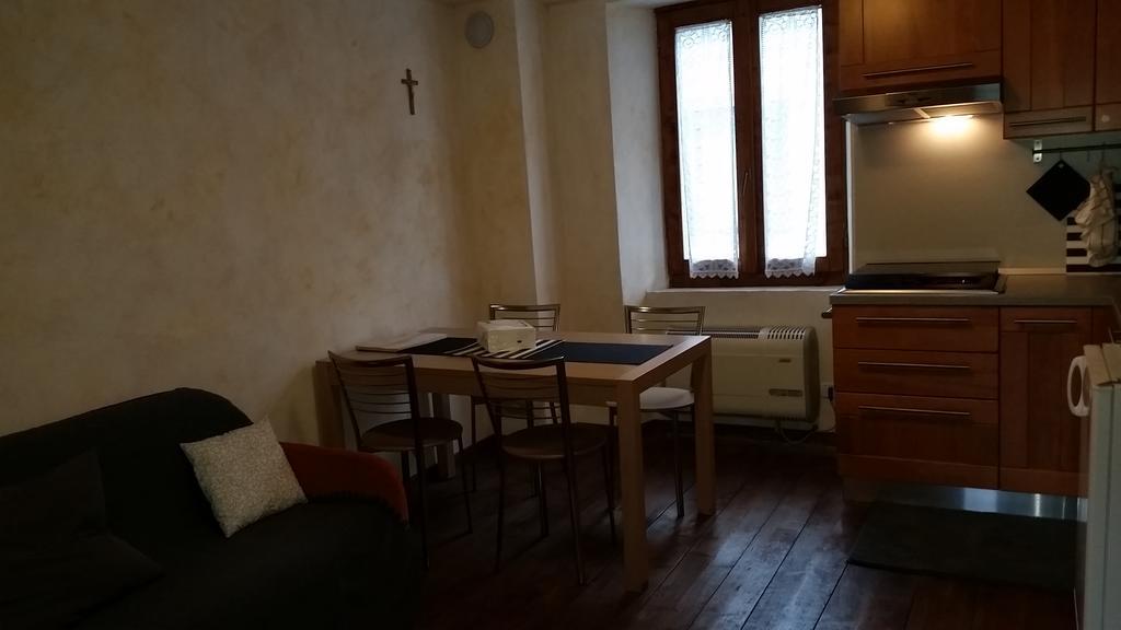 Casa Del Cirillo Apartment Ornica ภายนอก รูปภาพ