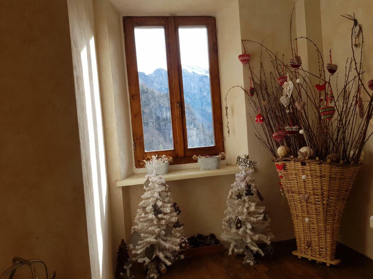 Casa Del Cirillo Apartment Ornica ภายนอก รูปภาพ